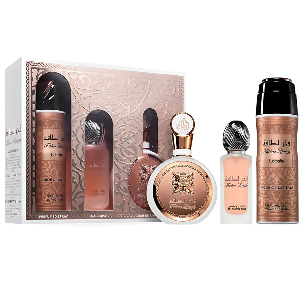 Lattafa Fakhar for Women EDP bottle close-up for all-day elegance.