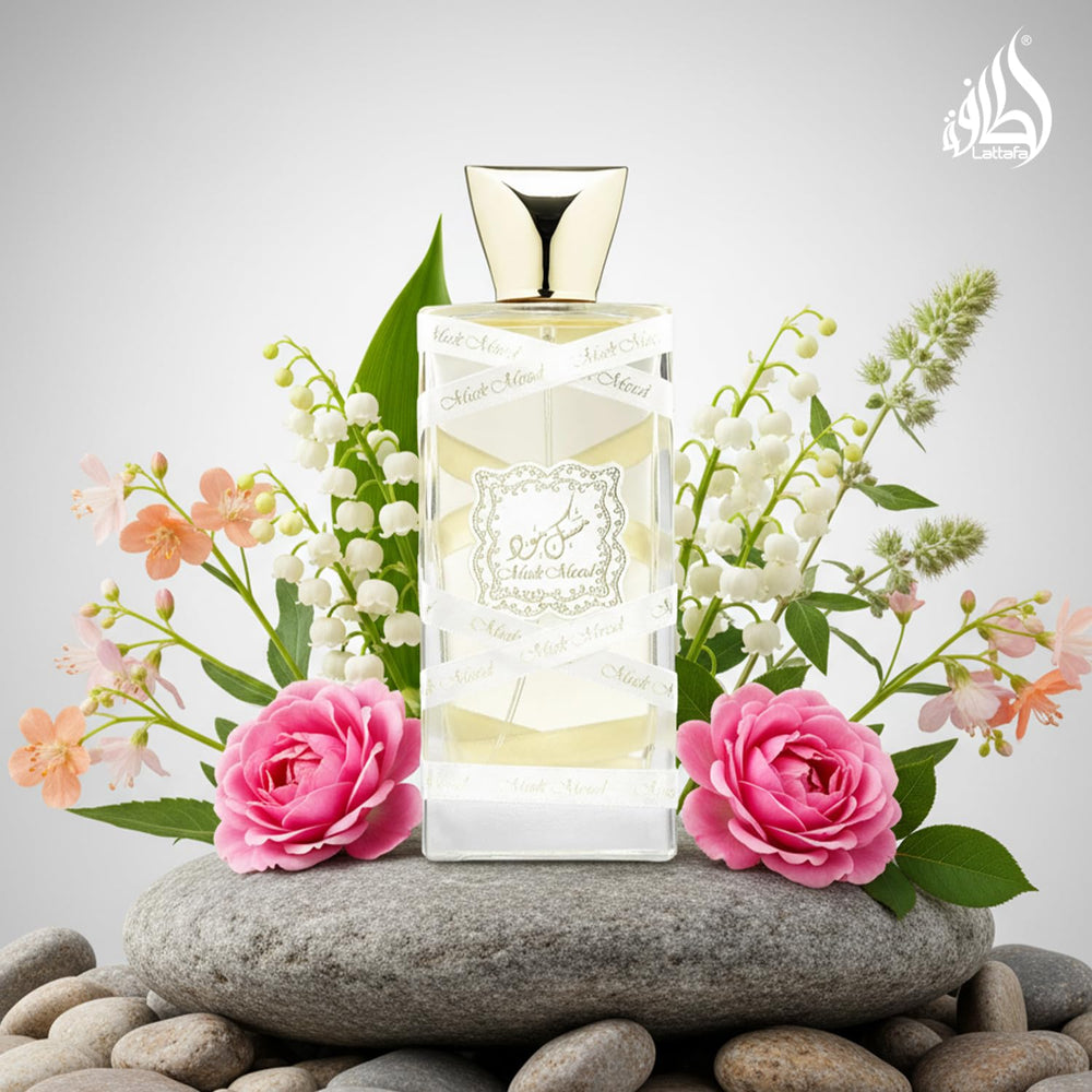 Lattafa Musk Mood office-friendly scent with subtle projection.