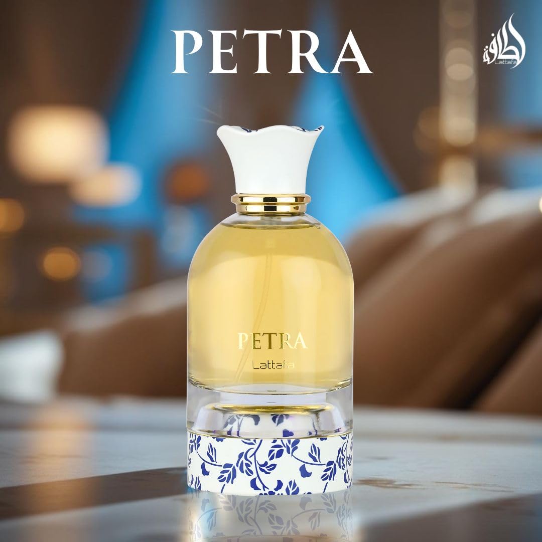 Lattafa Petra EDP base notes focus hints praline and musk warmth
