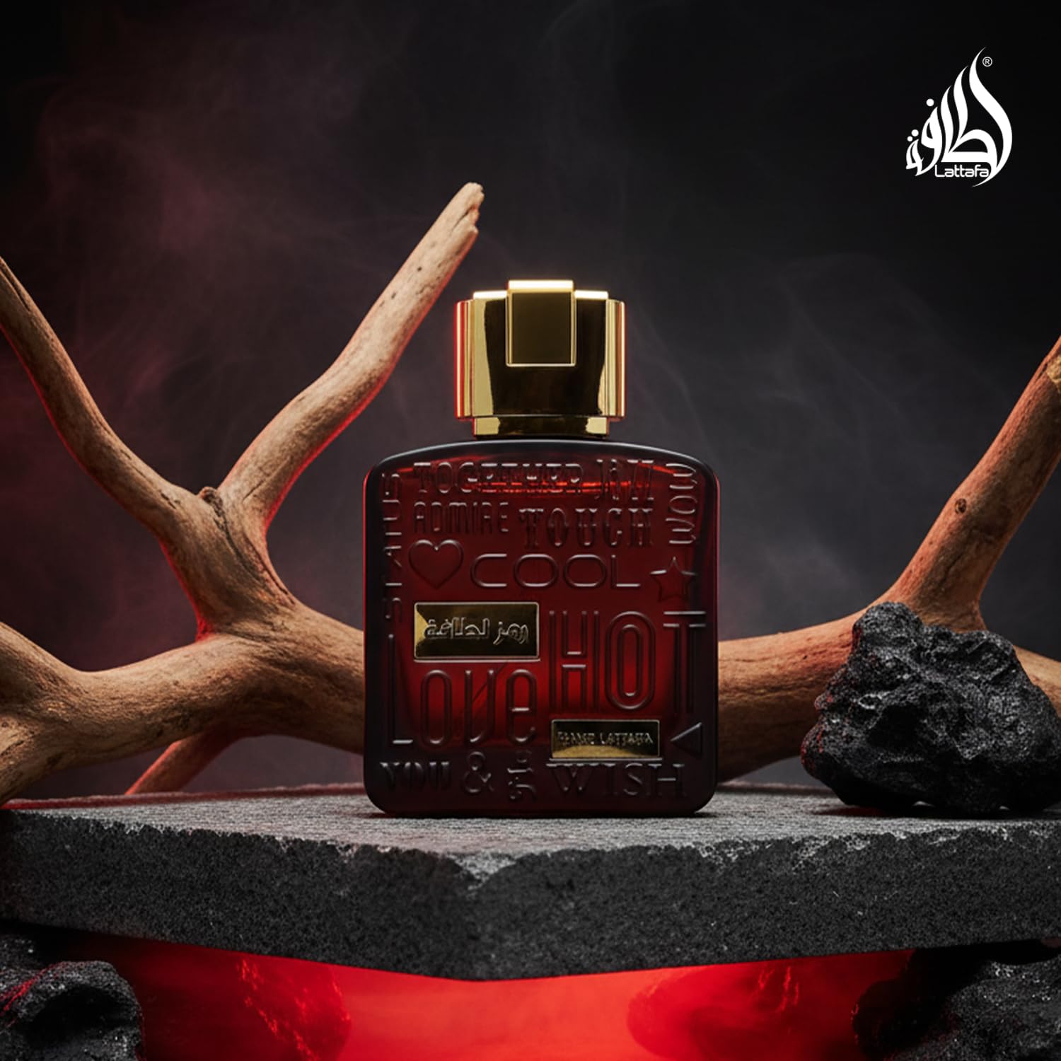 Lattafa Ramz Gold pour action, fruity opening captured