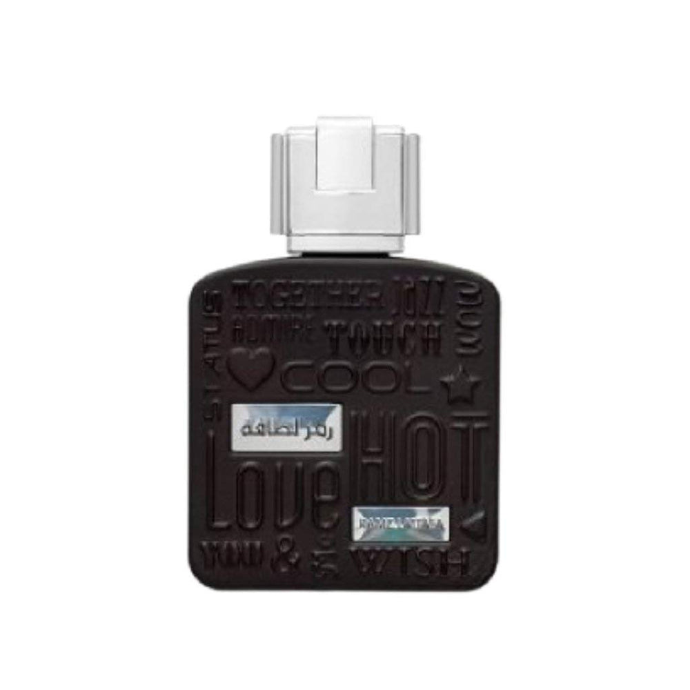 Lattafa Ramz Silver middle notes close-up highlight woody floral depth.