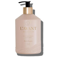 L’AVANT Collective hand soap pump with lather highlights cleansing and hydration.