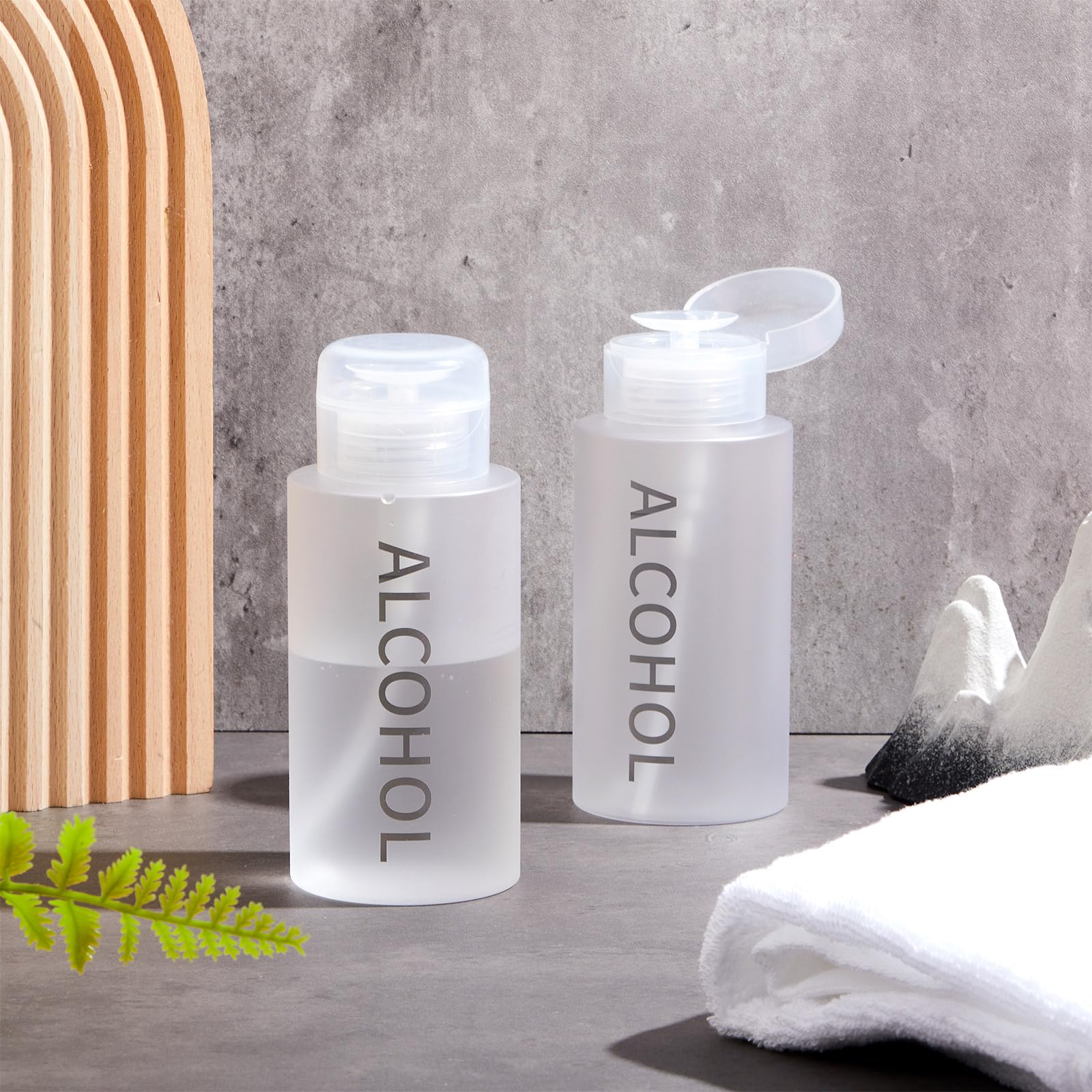 Layhit compact bottle is travel-ready for on-the-go use.