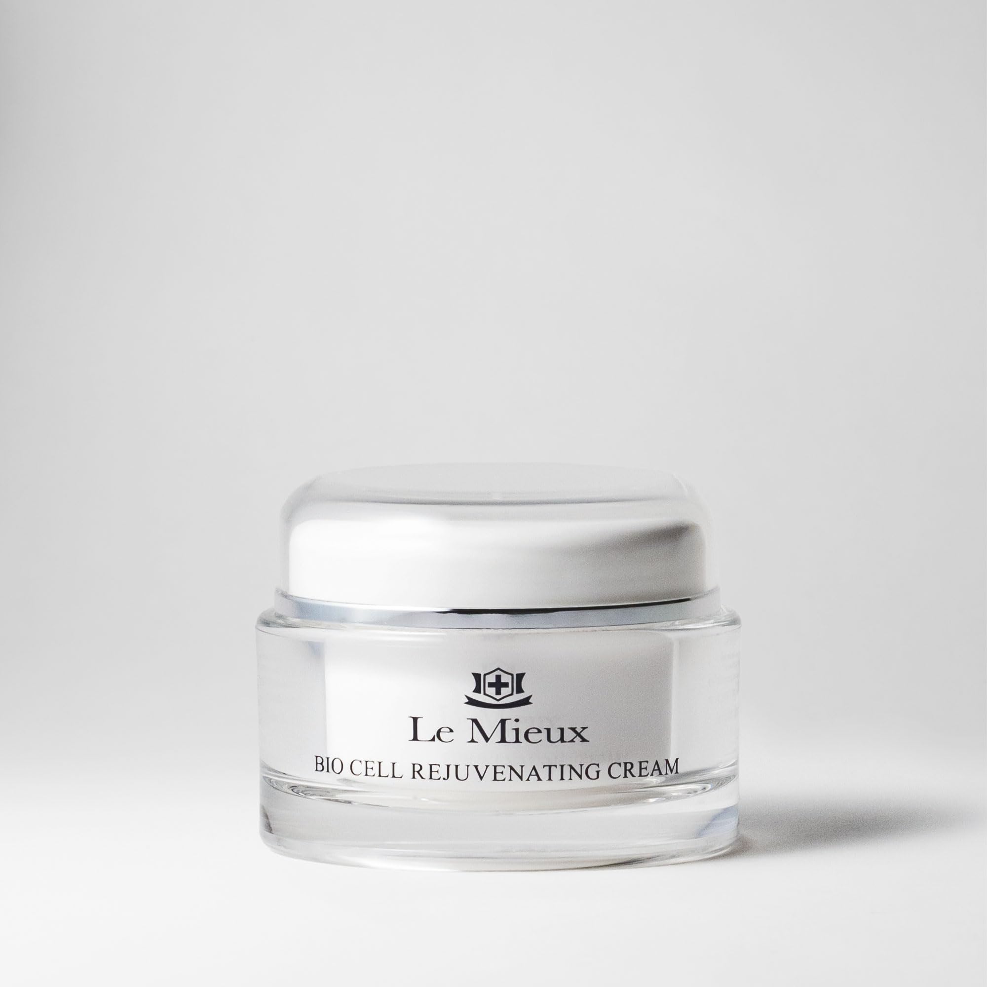 Le Mieux Bio Cell Rejuvenating Cream applied to face and neck day and night