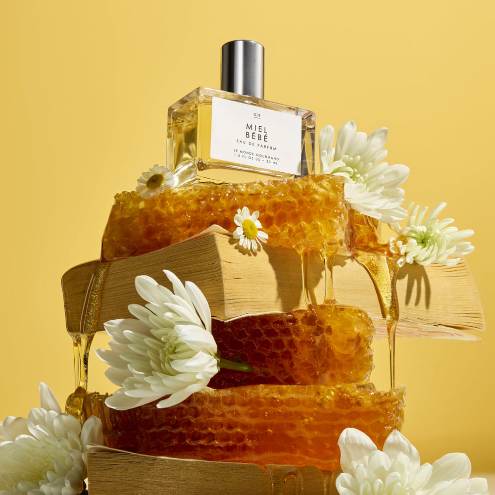 Le Monde Gourmand Miel Bébé layering with other scents for customization.