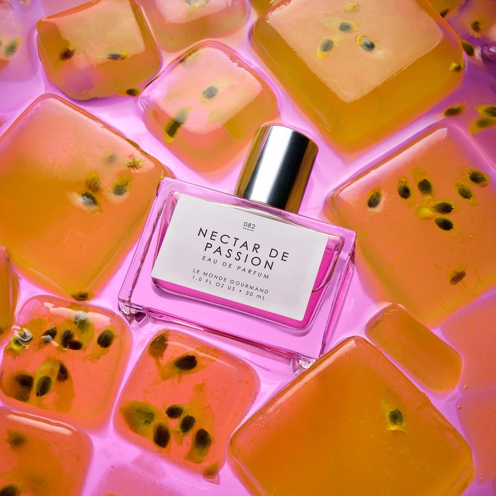Nectar de Passion passionfruit note highlight provides tropical-inspired mood for upbeat daytime moments.