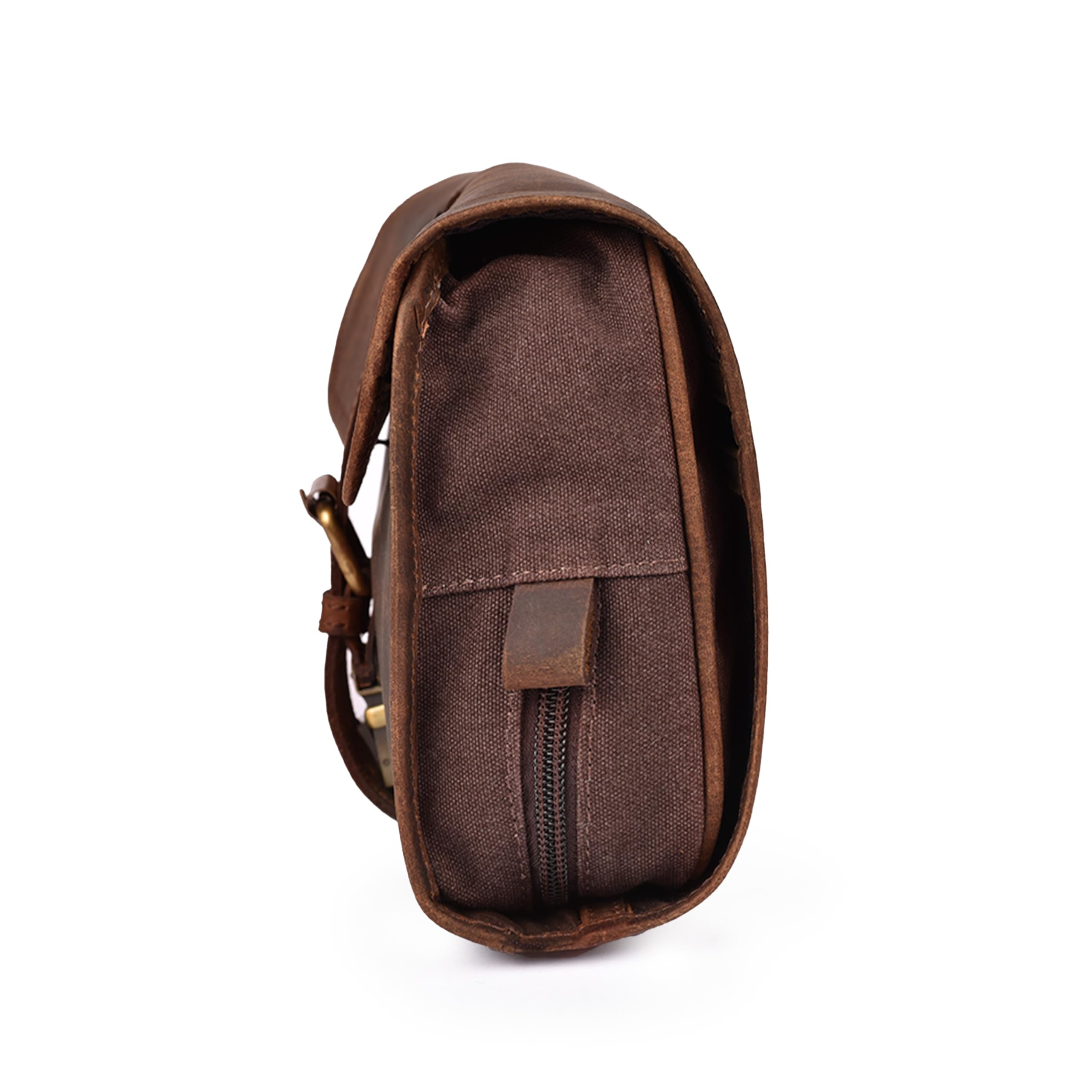 LEATHER VILLAGE travel-ready organizer suitable for gifts and daily use