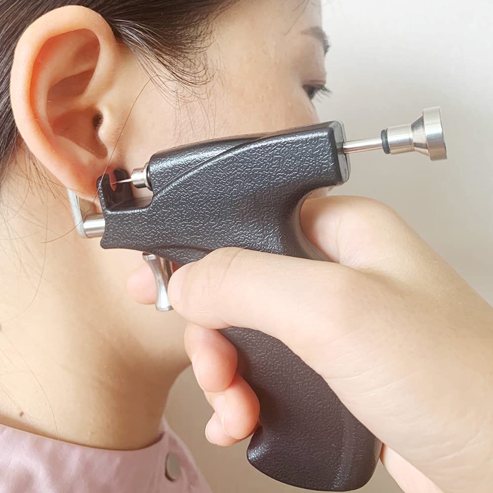 LECIEL stainless steel construction suggests durable, smooth operation during home piercing sessions.