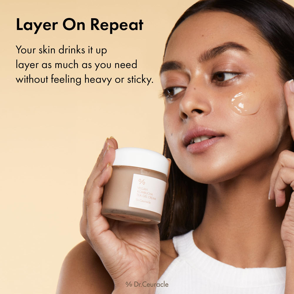 Leegeehaam Dr.Ceuracle quick absorption closeup emphasizes non sticky finish