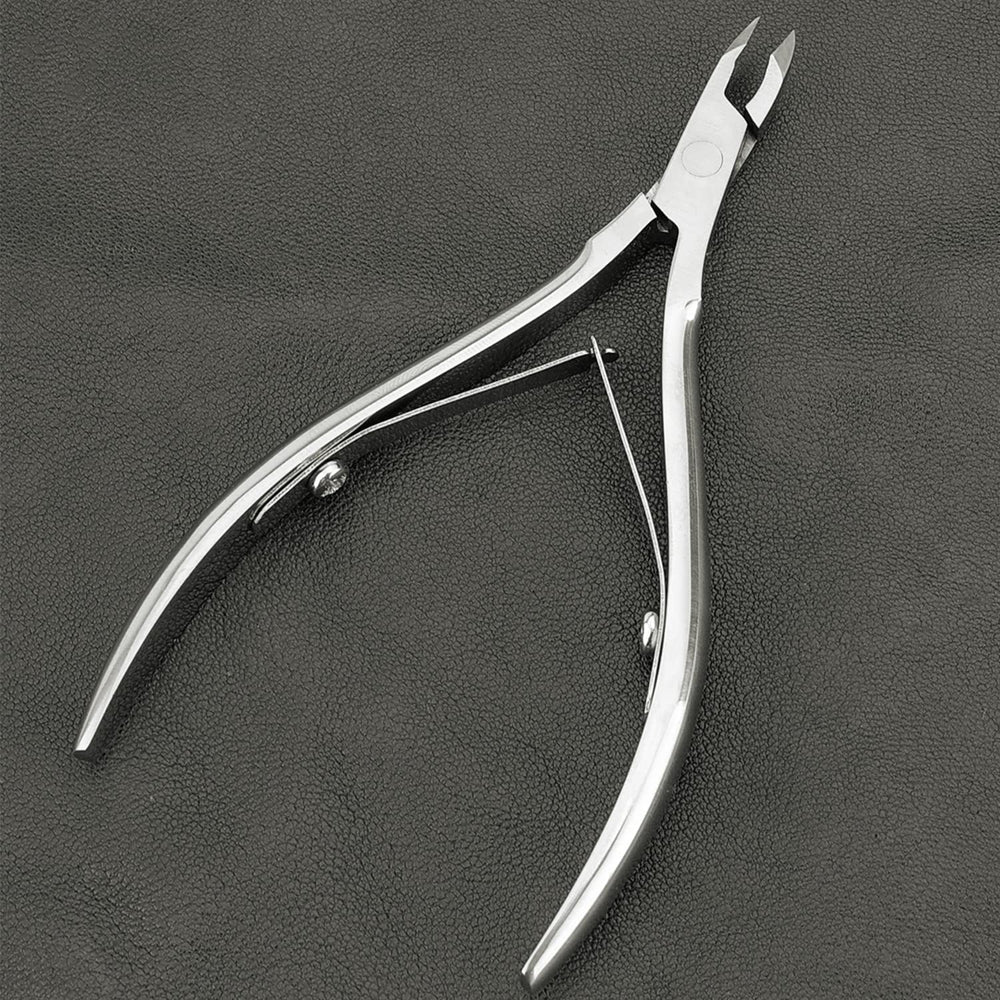 LePinko Cuticle Trimmer durable steel promises long-lasting sharpness