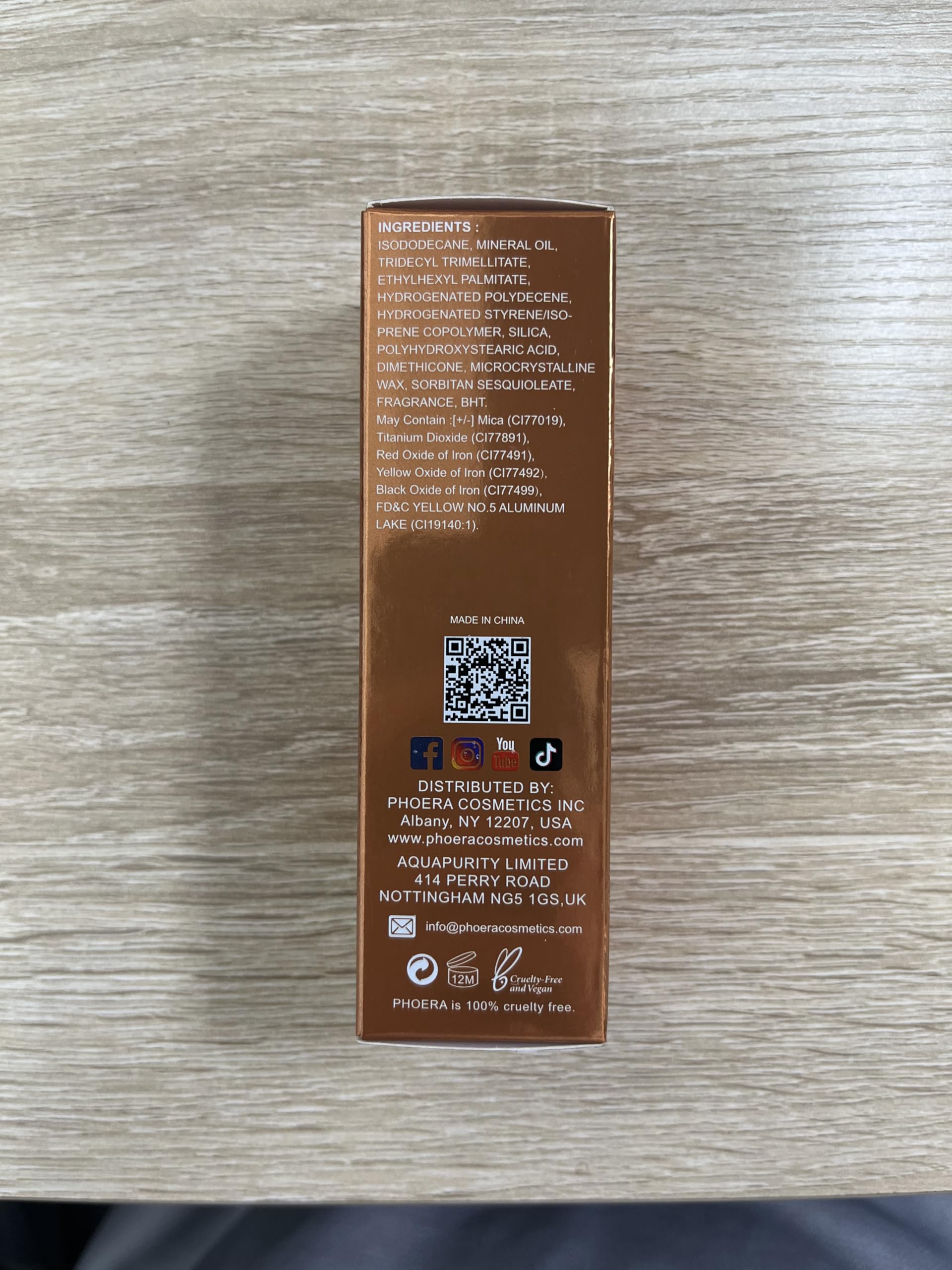 Lezero Fragrance note enhances user experience with evolving soft scent.