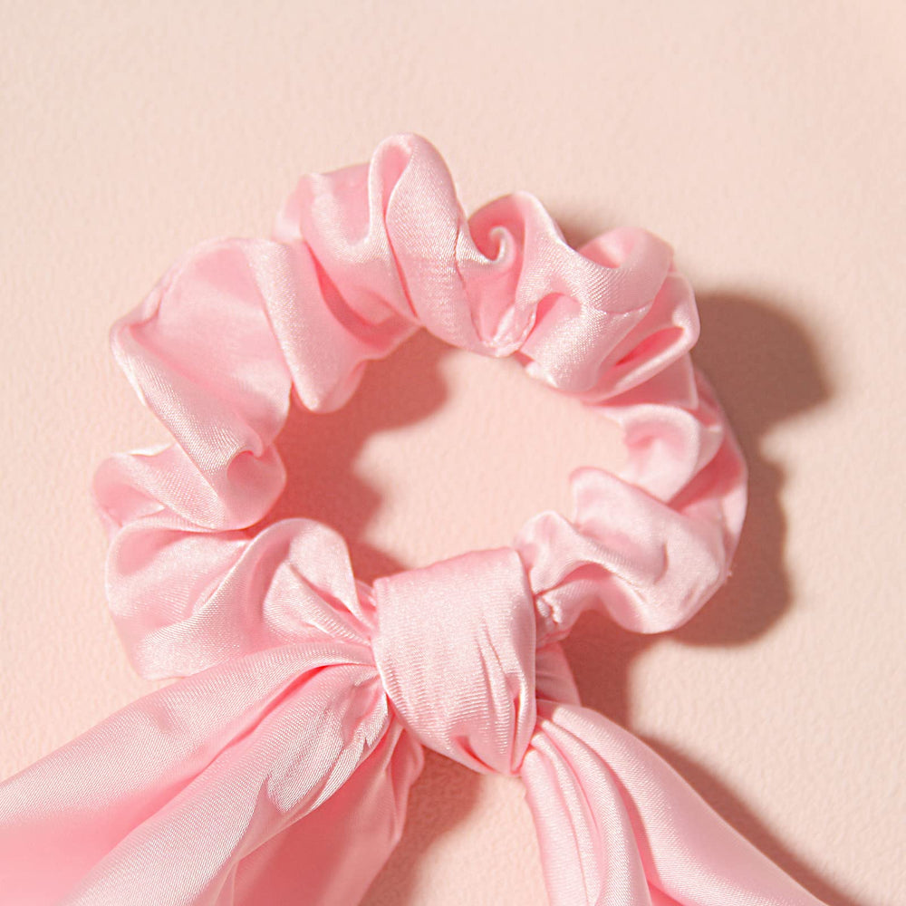 LFOUVRE accesorio cabello negro para look diario.