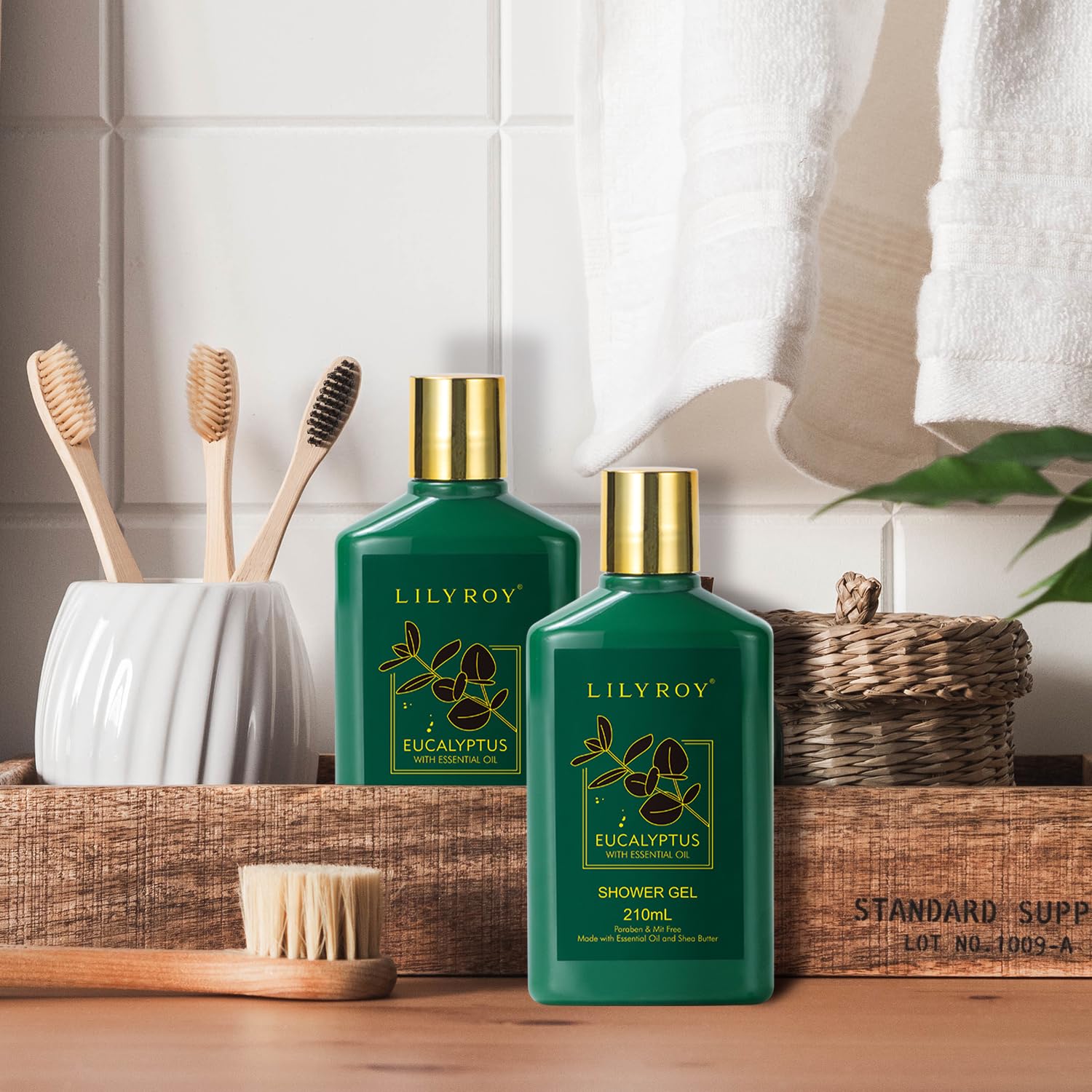 LILY ROY bubble bath bottle enables a fragrant spa-like soak