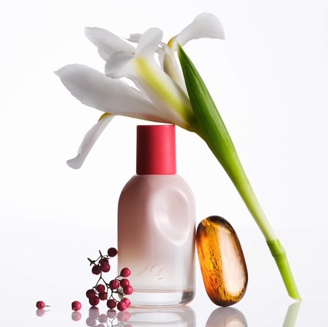 Limit'd Edition You Duo pink pepper detail conveying daytime sparkle.