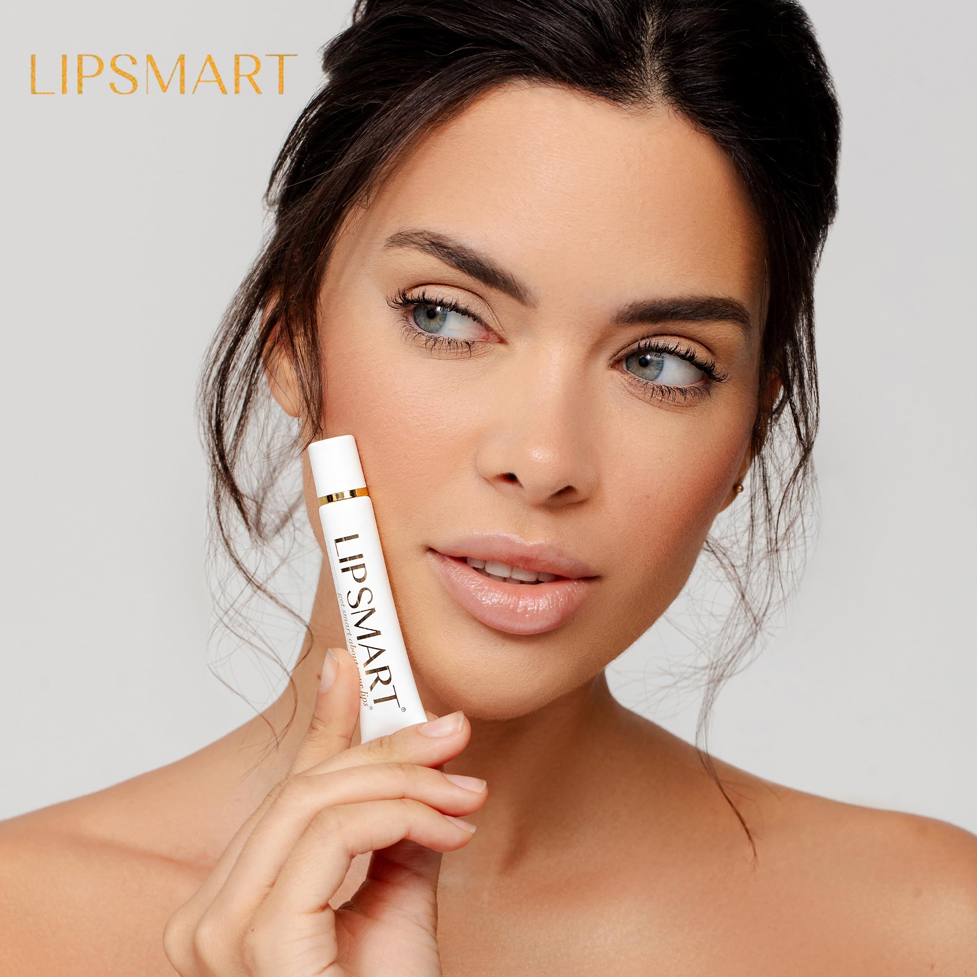 Tribehenin in LipSmart pulls in and seals moisture for lasting comfort.