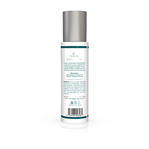 Lira Clinical BIO Enzyme Cleanser bottle with papaya enzymes showcases refreshing facial cleansing.
