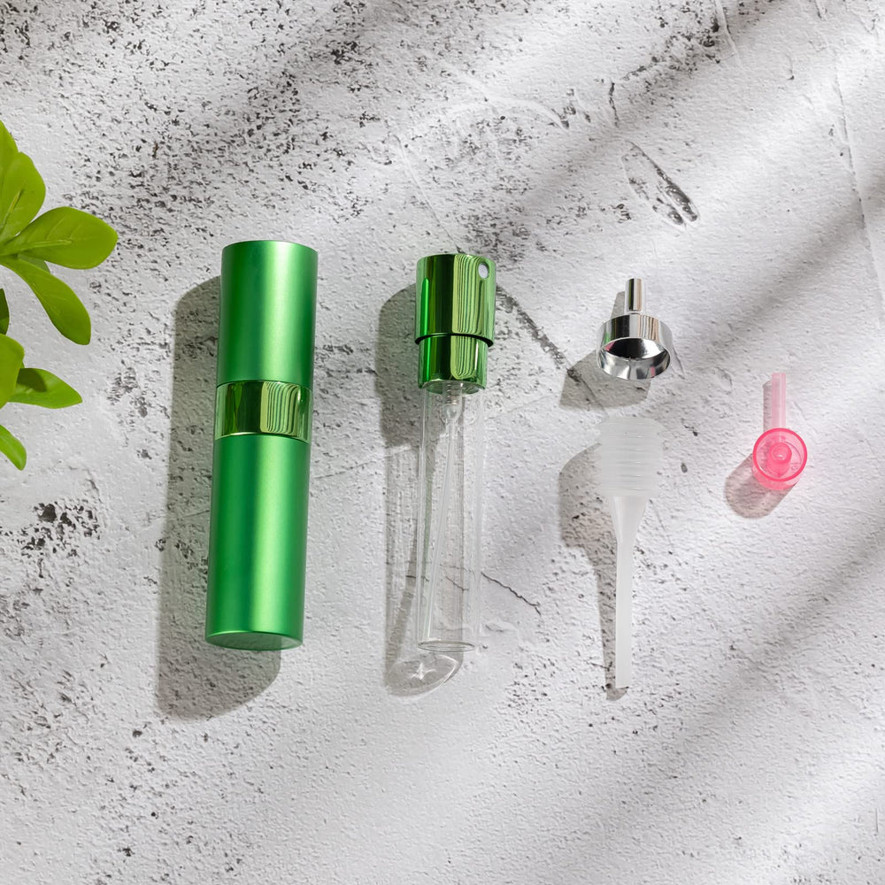 Lisapack no-leak storage design prevents spills in bags and purses.