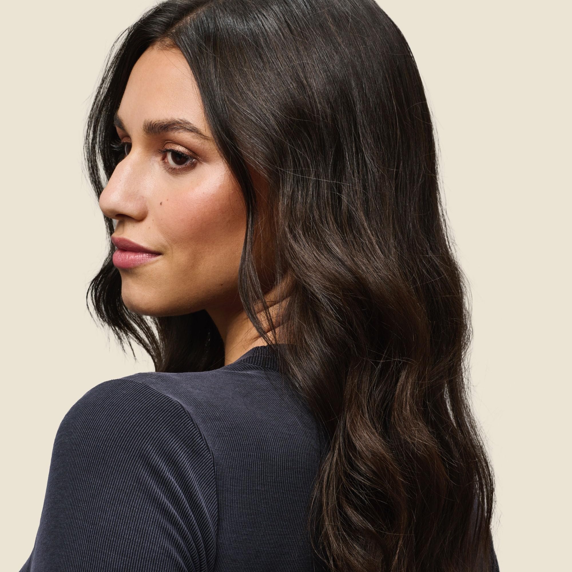 Living Proof No Frizz Vanishing Oil humidity barrier view