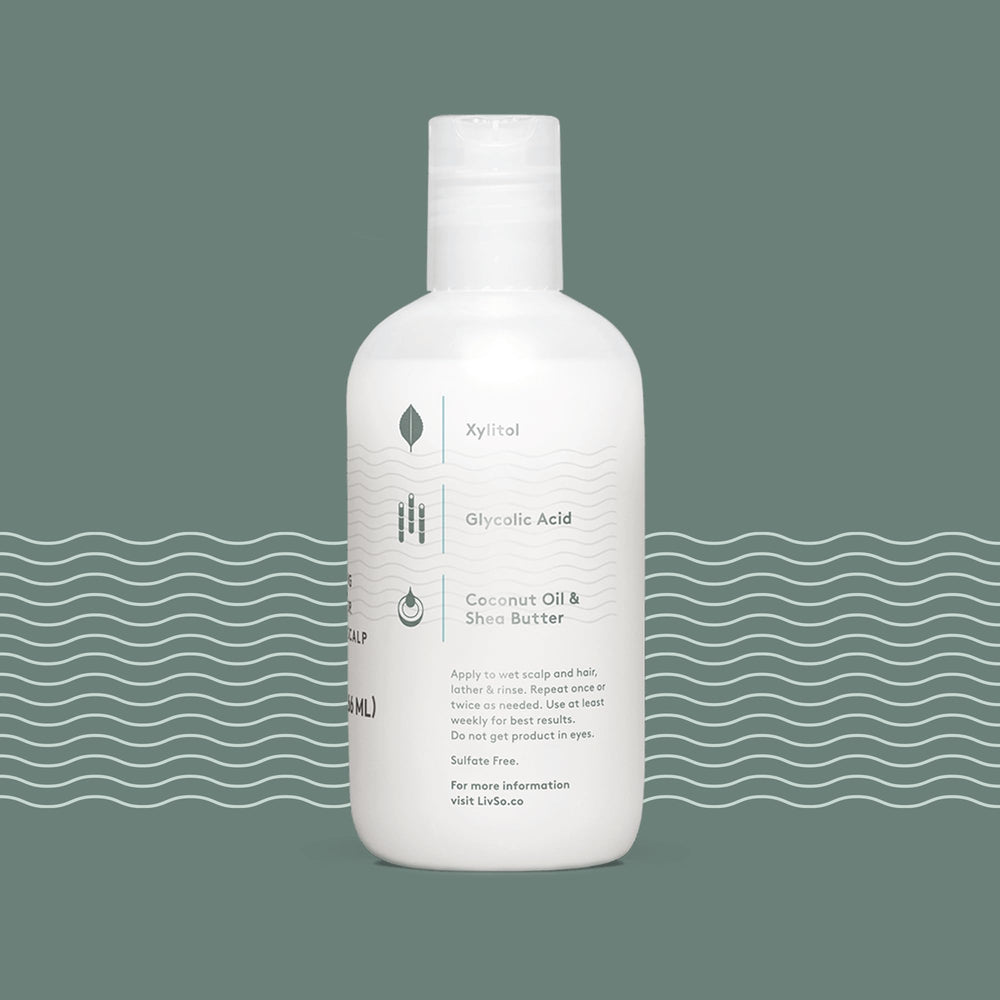 LivSo Moisturizing Shampoo pour reveals fresh essence and quick cleanse without stripping