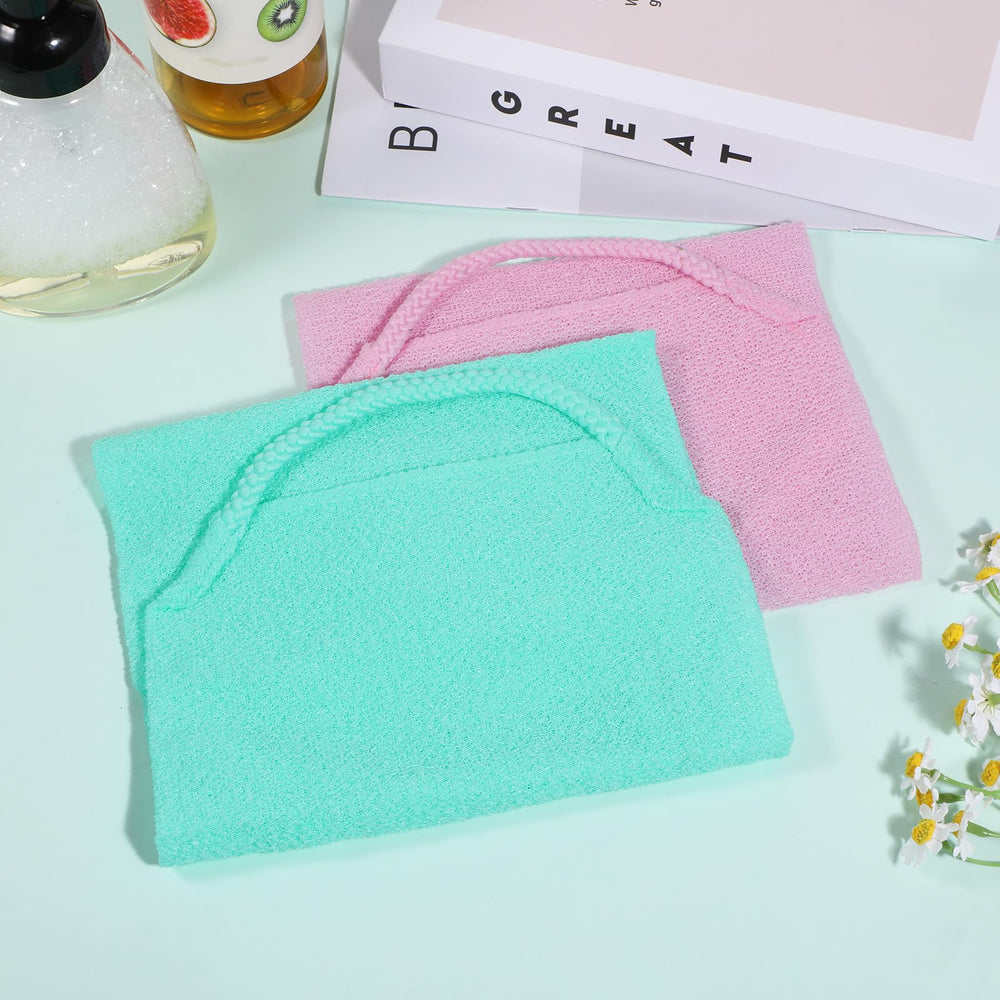 Lnngub two-color packaging presents pink and green scrubbers ready to use