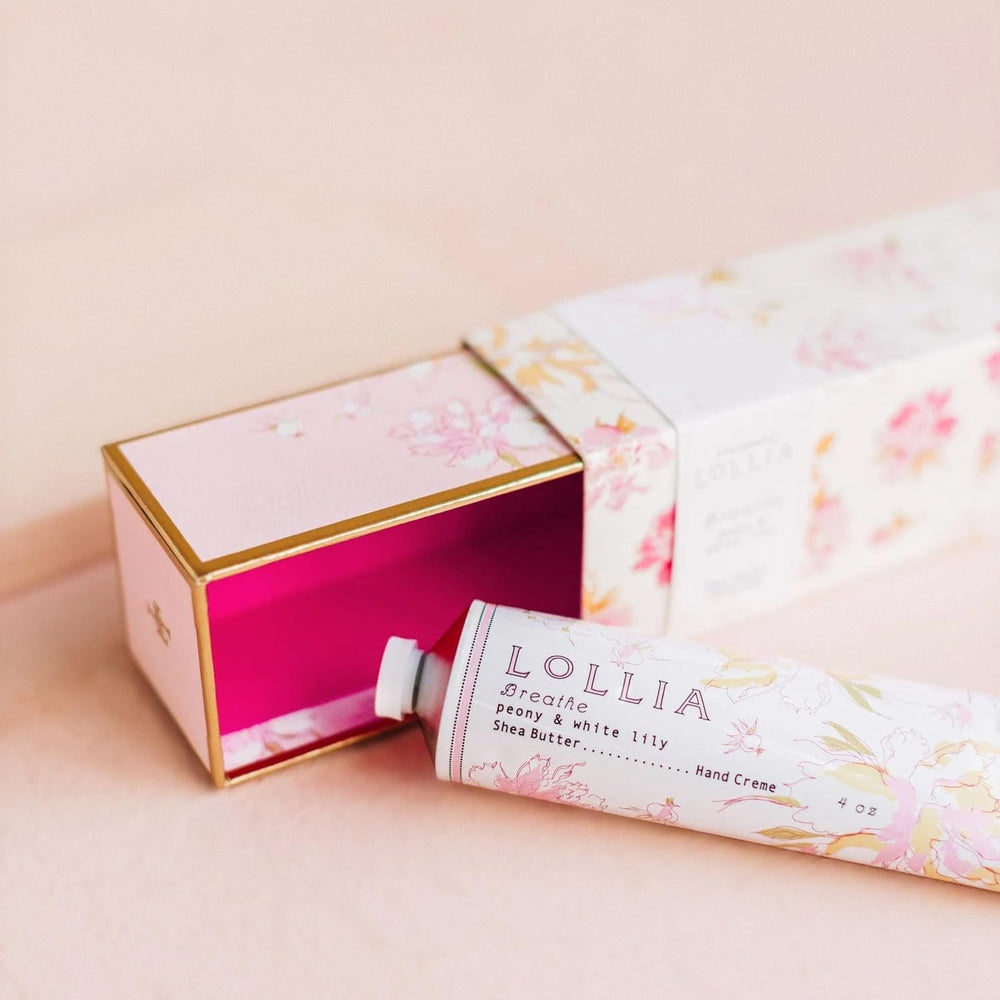 LOLLIA Breath purse-essentials tube fits daily touch-ups on the go.