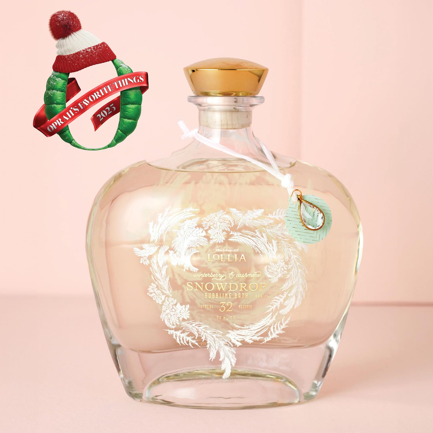 LOLLIA Snowdrop bubble bath foamy bubbles close-up highlights rich lather and plush texture.