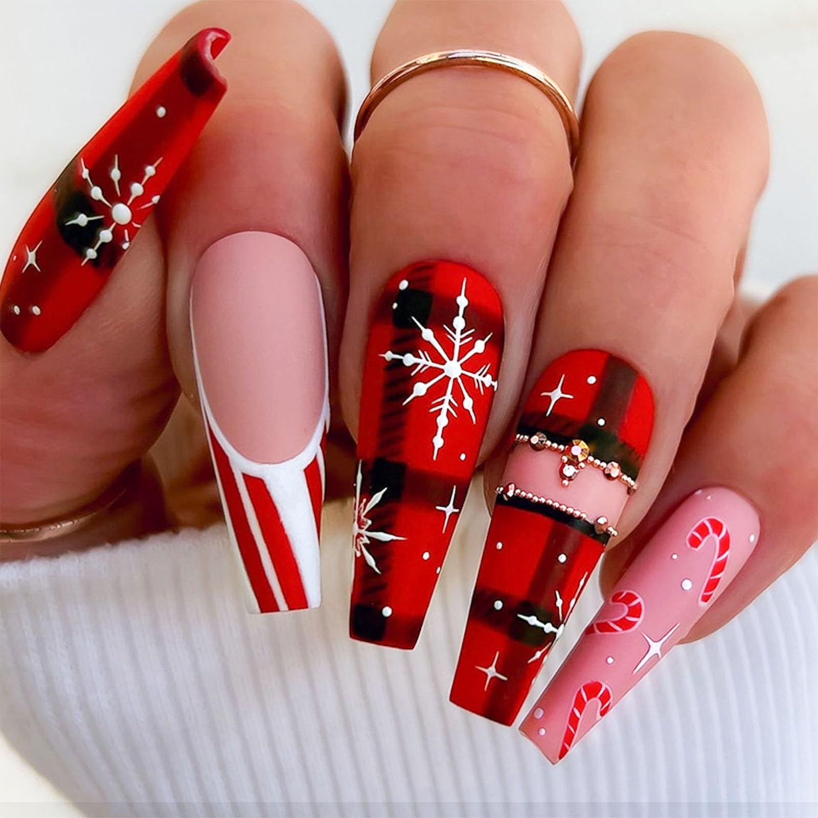 Lomxene Christmas press-on nails coffin red full cover for an easy festive manicure