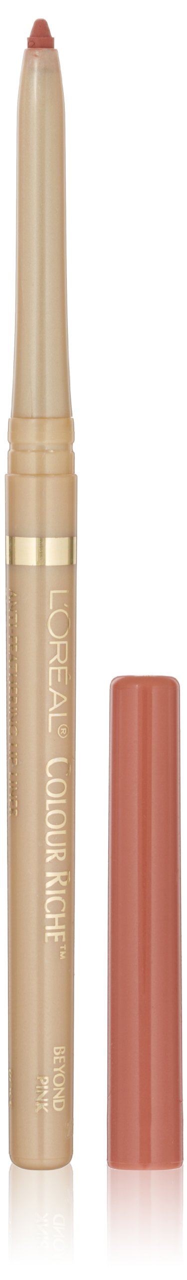 L'Oreal Paris Colour Riche Lip Liner creamy texture aids precise lip contour and defined edges