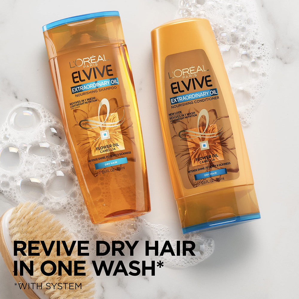 L'Oreal Paris Elvive Extraordinary Oil Conditioner application smoothing for manageable hair