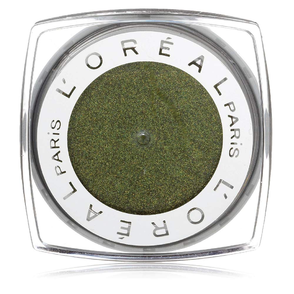 L'Oreal Paris Infallible 24 HR Eyeshadow Golden Emerald swatch demonstrates long-wear pigment for all-day color.