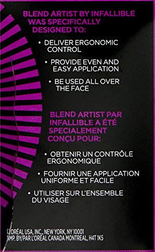 L’Oréal Paris Blend Artist sponge tip and base for versatile coverage.