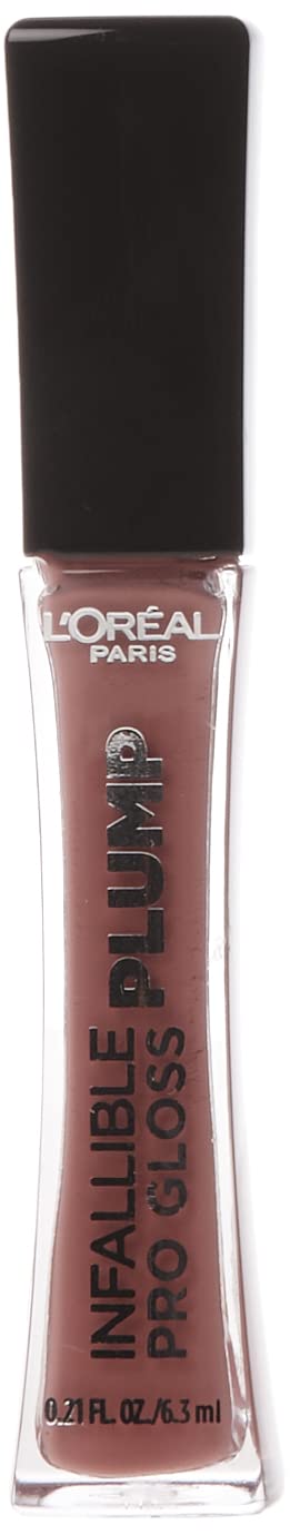 L'Oreal Paris Infallible Pro Gloss Plump swatch on lip shows color payoff.