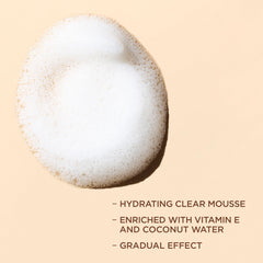 L'Oreal Paris Sublime Bronze mousse application glide for smooth, streak-free coverage.