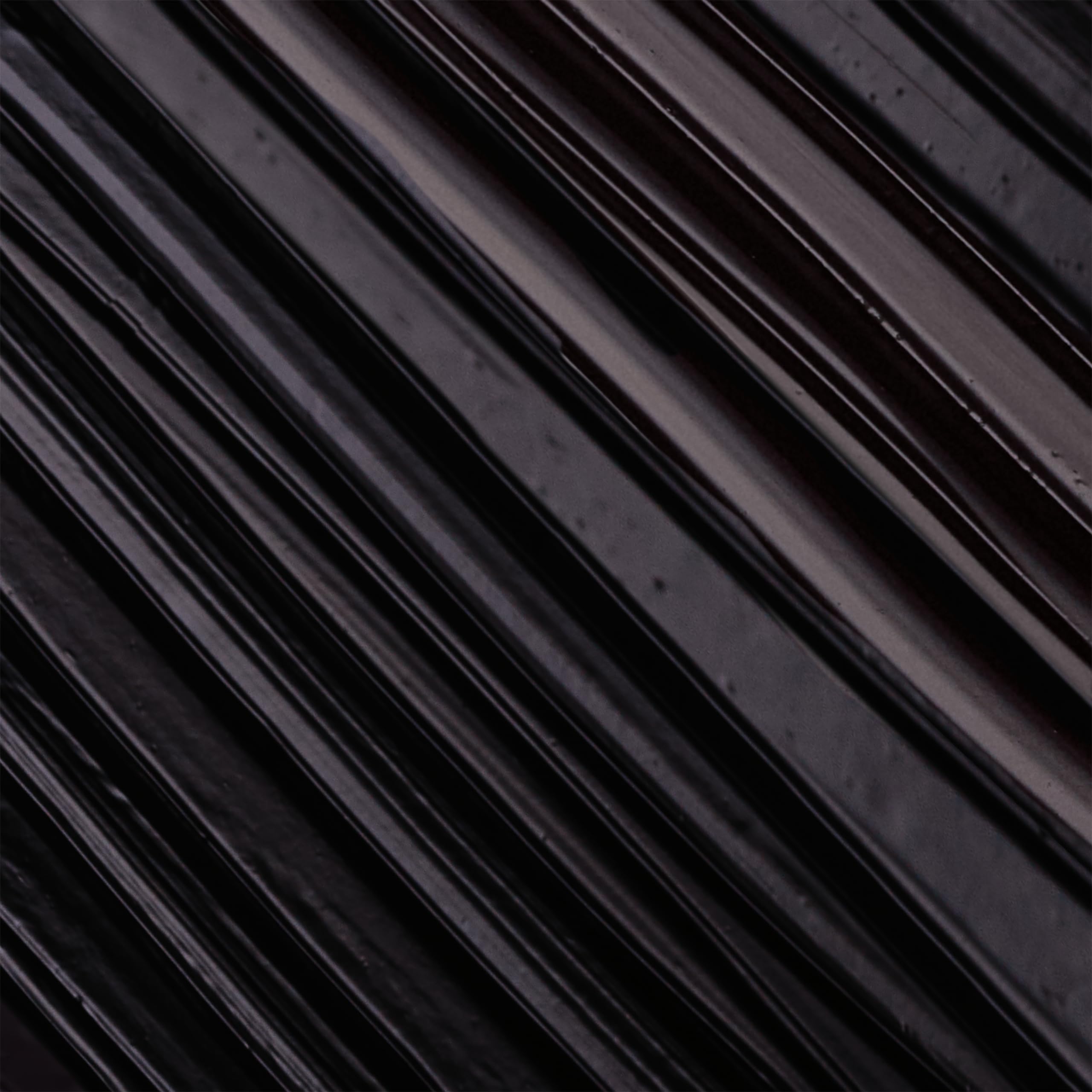 L'Oreal Paris Voluminous Original Mascara suitable for sensitive eyes in daily wear.