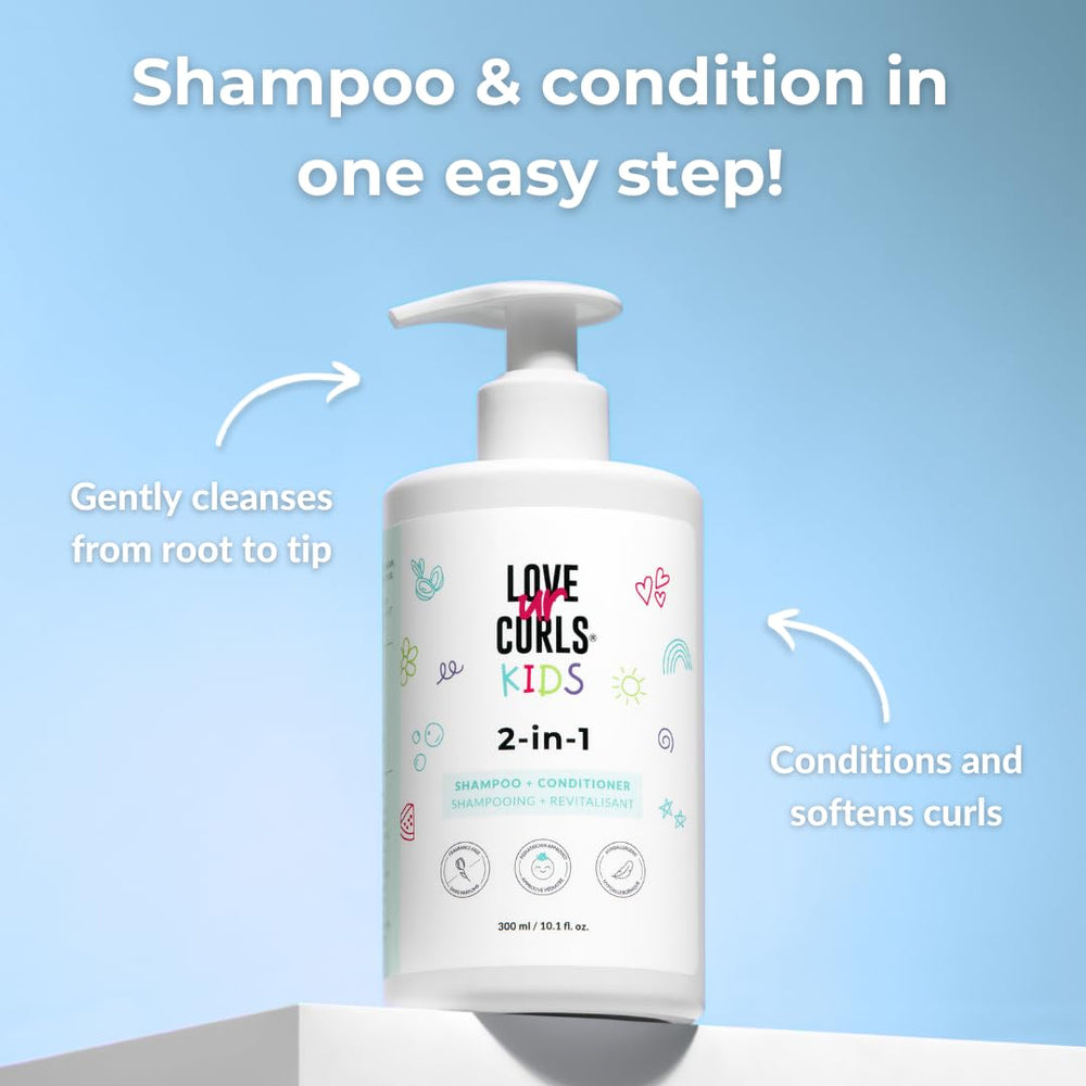 Love Ur Curls Kids LUCK 2in1 pump demonstrates detangling assistance during bath time.