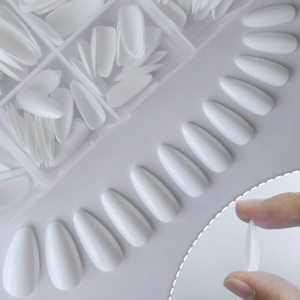 LoveOurHome 12 sizes ensure a snug fit for most nail beds.