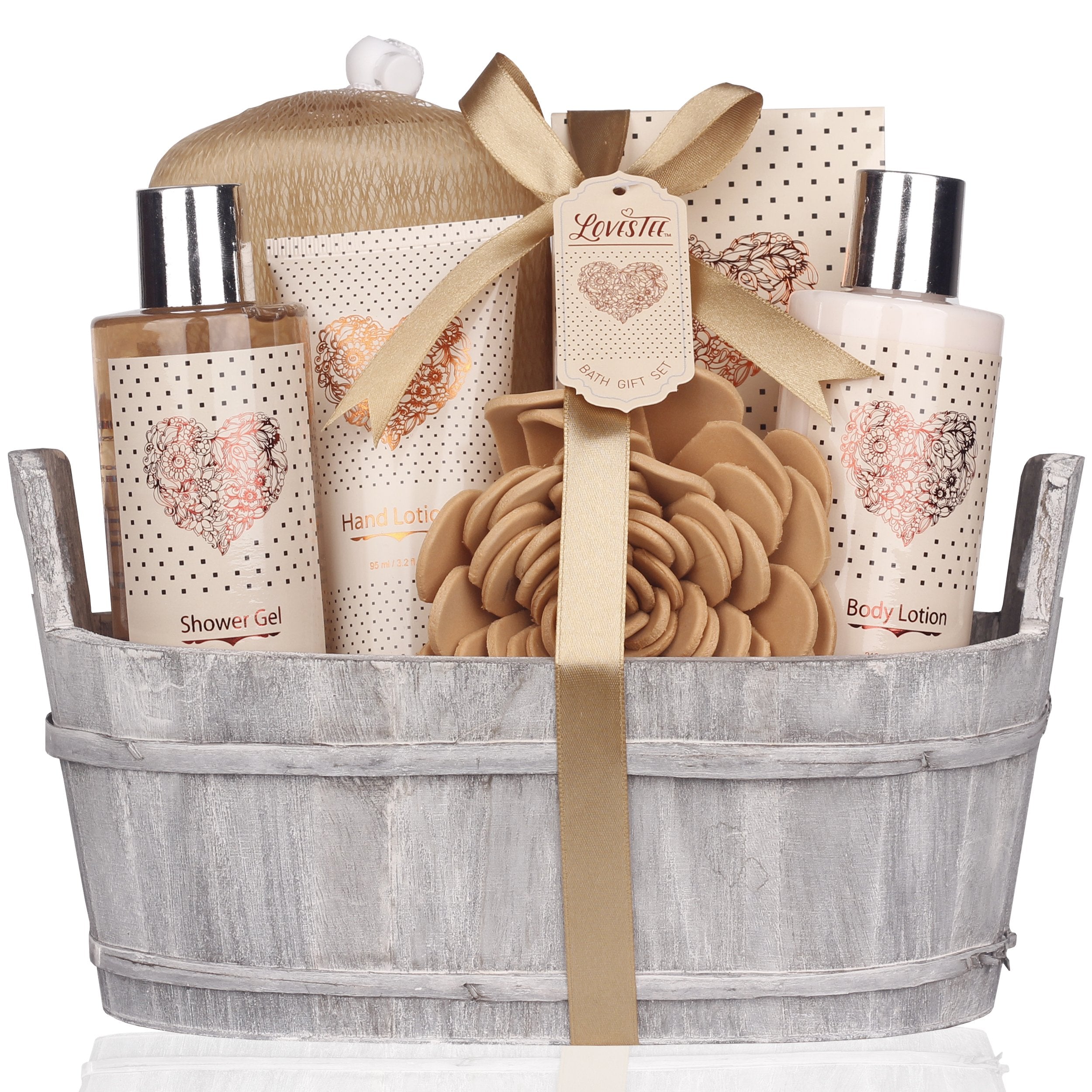 Lovestee vanilla spa basket exterior—gift-ready presentation for holidays or special occasions