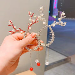 LRKNNO elk hair clip pearl accents provide festive charm for parties.