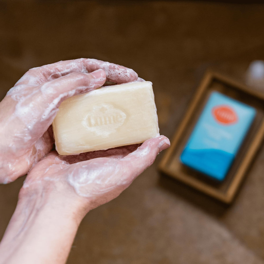 Lume label close-up unscented confirms skin-friendly ingredients.