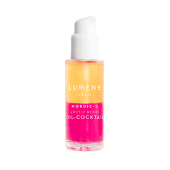 Lumene Nordic-C Valo Arctic Berry Face Oil bottle close-up highlighting antioxidant-rich formula