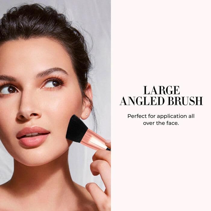 LUMINESS hydrolyzed silk refraction softens lines and texture for a smoother appearance.