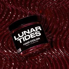 Lunar Tides color brush kit enables precise coverage for even results.