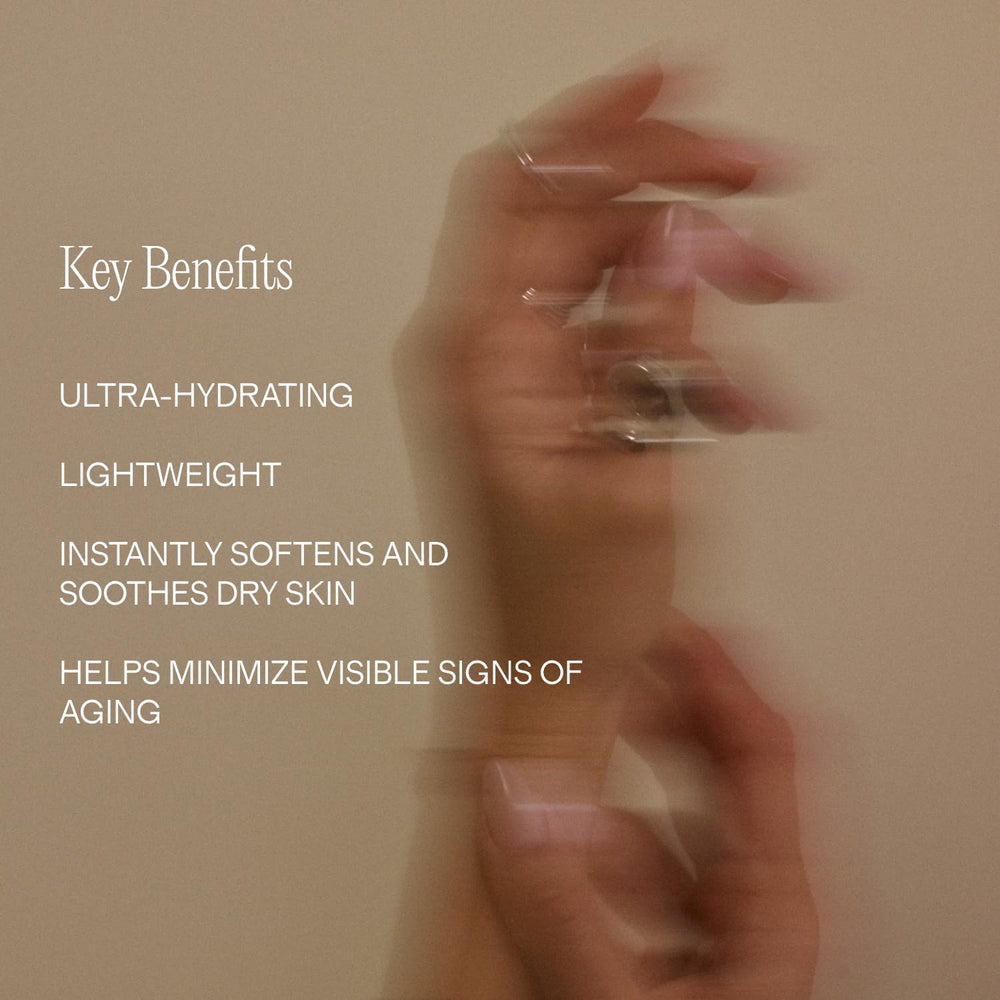 Lux Unfiltered N°24 hand cream texture absorbed quickly on skin.