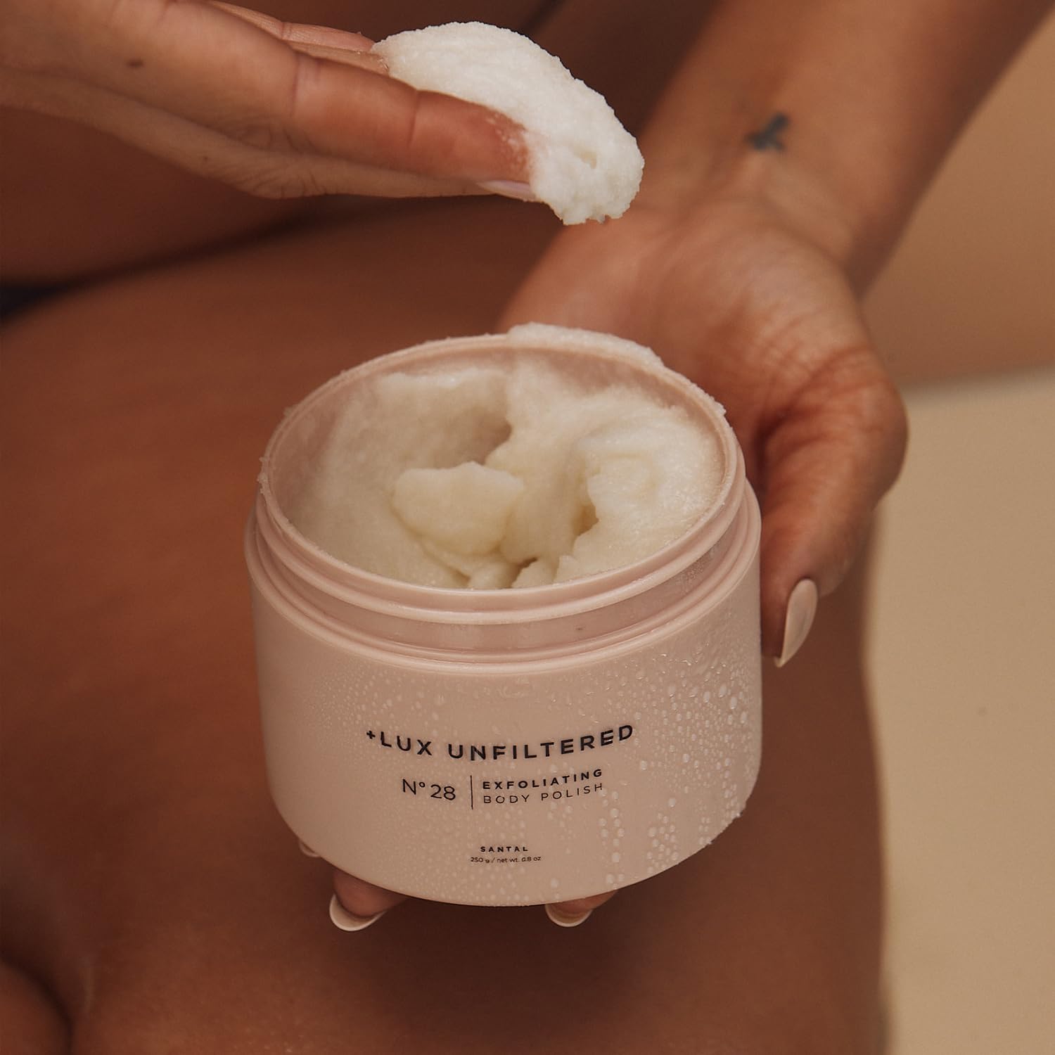 Lux Unfiltered N°28 vegan cruelty-free formula avoids parabens and sulfates for clean beauty.