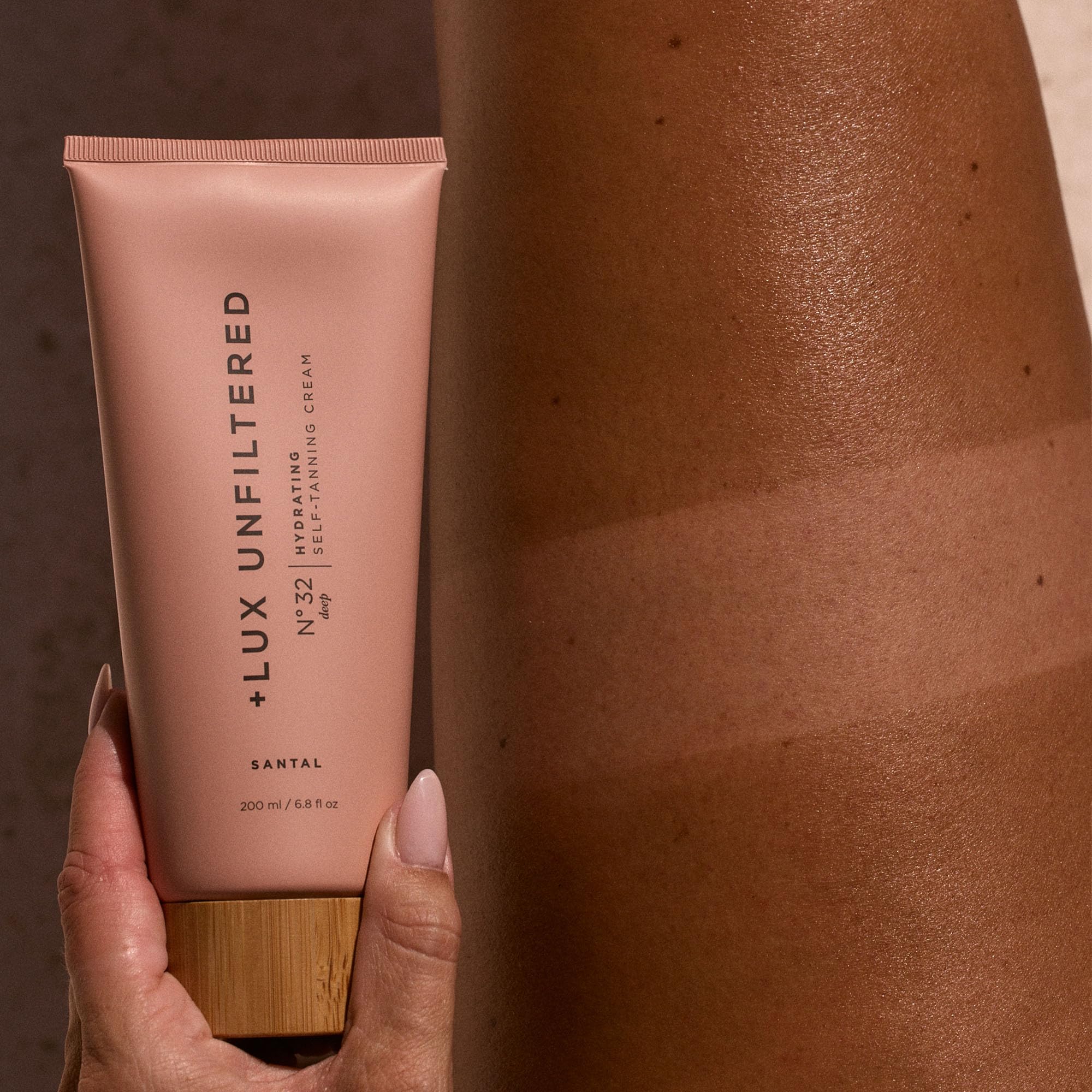 Lux Unfiltered N°32 hydrating formula texture with shea butter and squalane