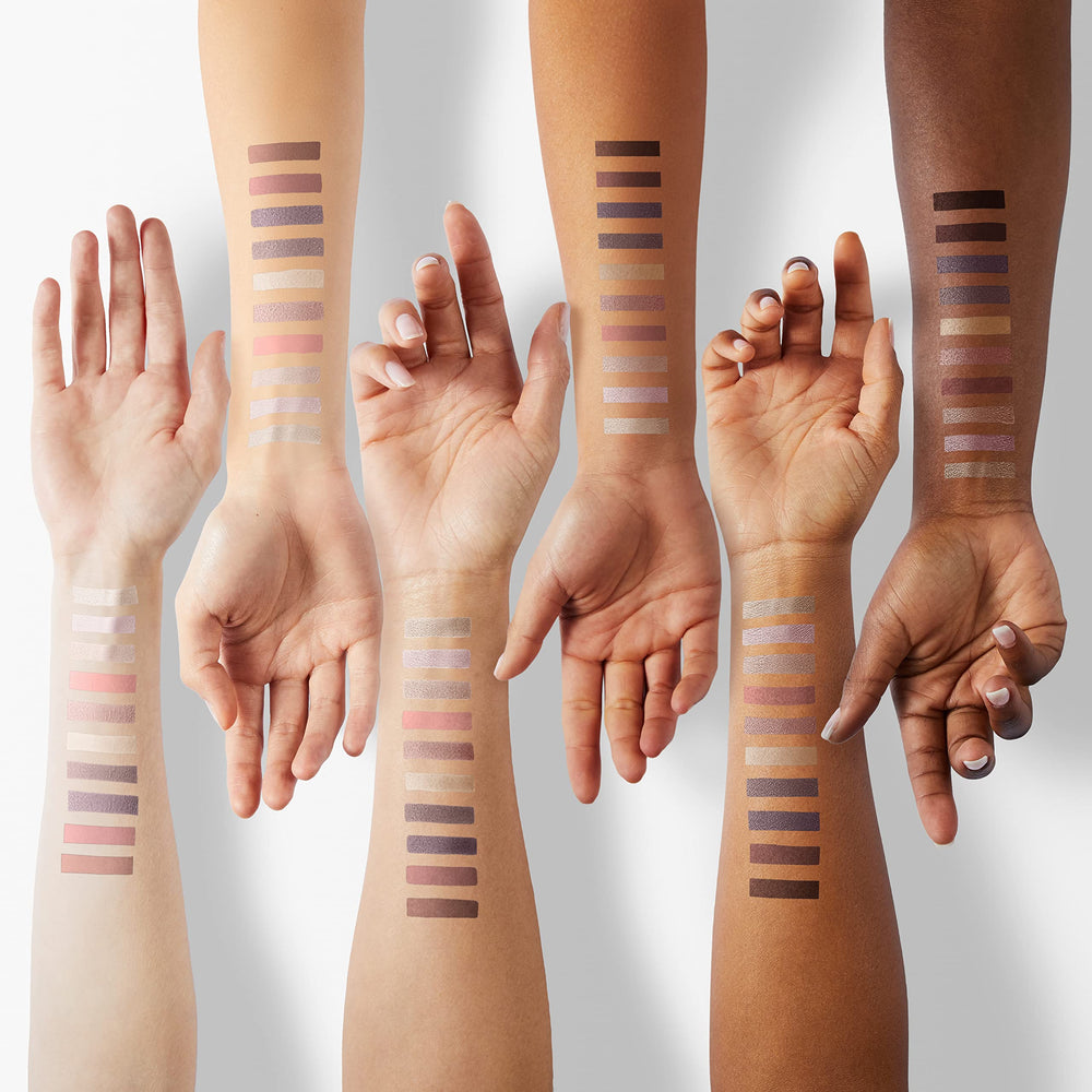 LUXAZA eyeshadow-stick hexagonal-tube close-up for precise grip