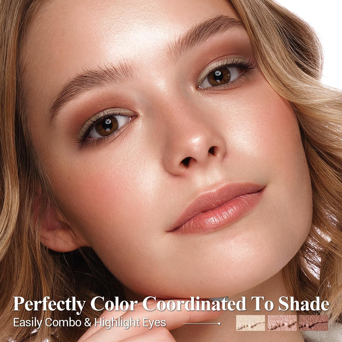 LUXAZA PRO Shimmer Eyeshadow Stick hexagonal tube ensures steady grip during precise application.
