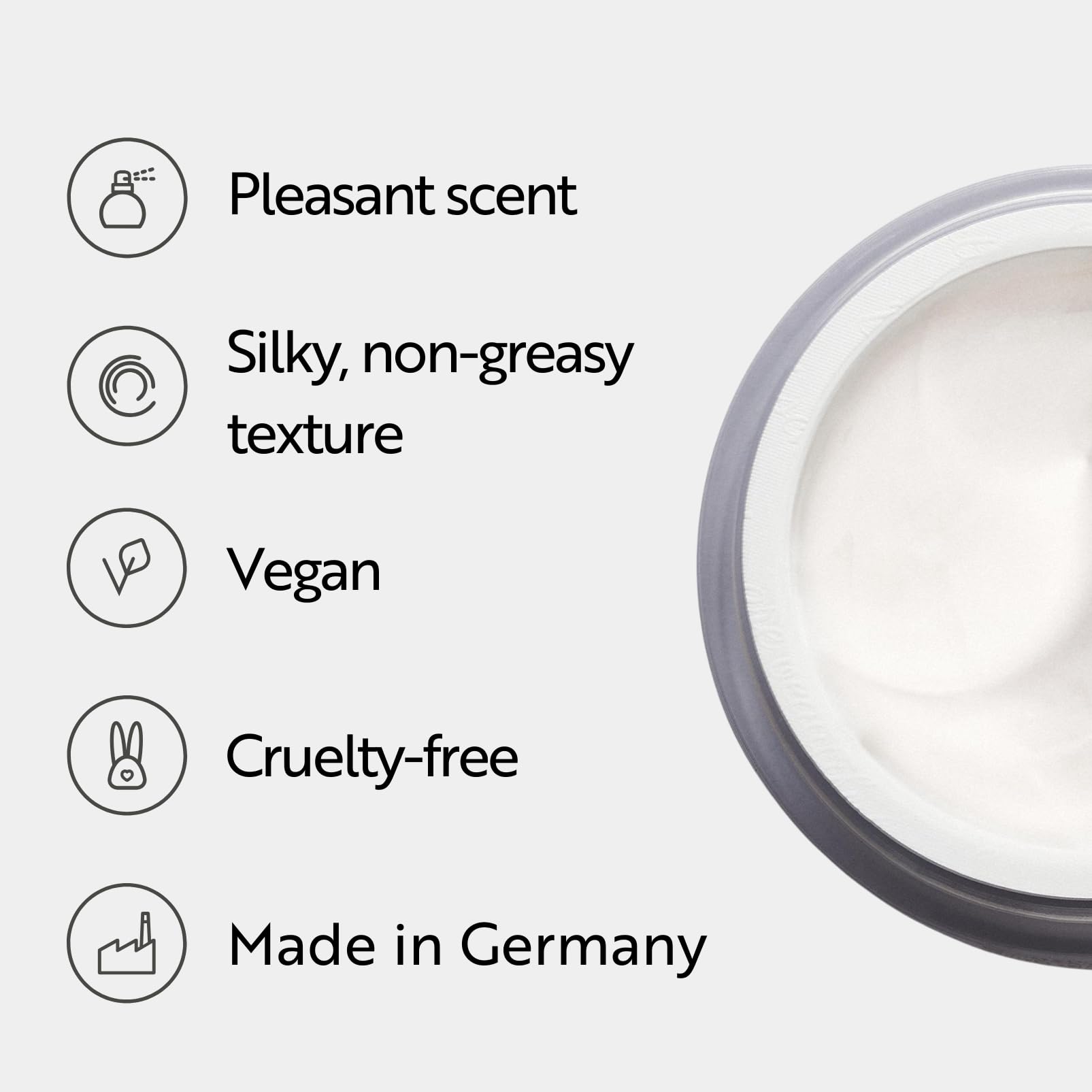 M. Asam Perfect Teint visually minimizes fine lines for a refined look