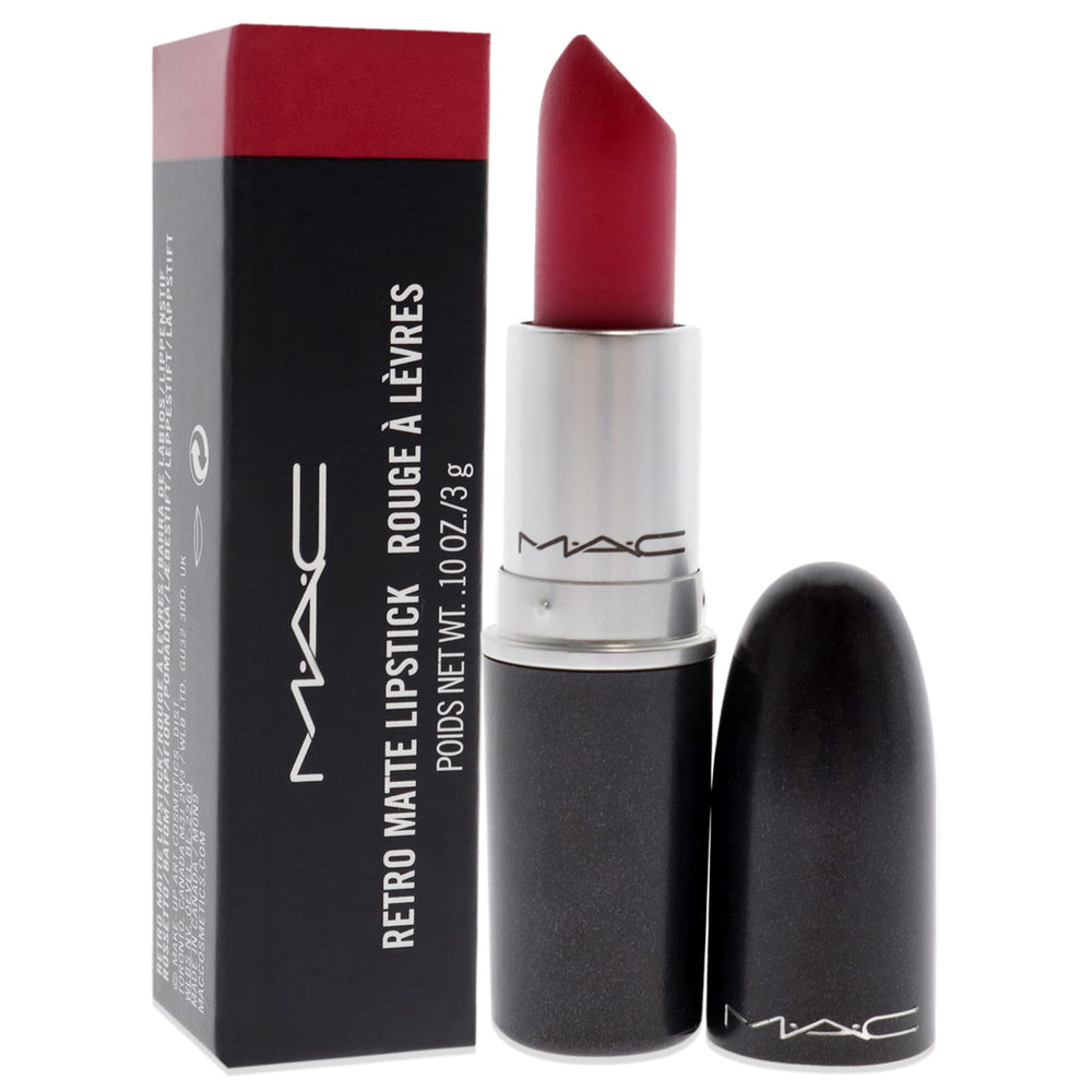 MAC Retro Matte All Fired Up swatch on lips highlights vibrant shade and long-wearing potential.