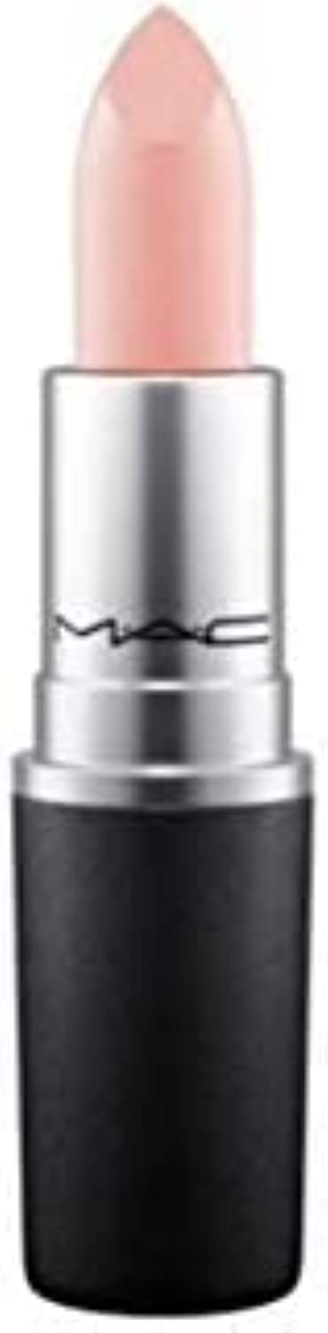 MAC Creme D Nude swatch showing creamy nude shade with high color payoff